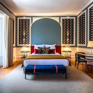 Sublime Hotel